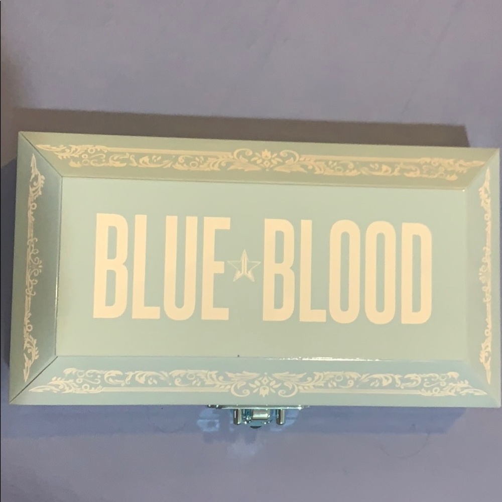 Jeffree Star Blue Blood Eyeshadow Palette